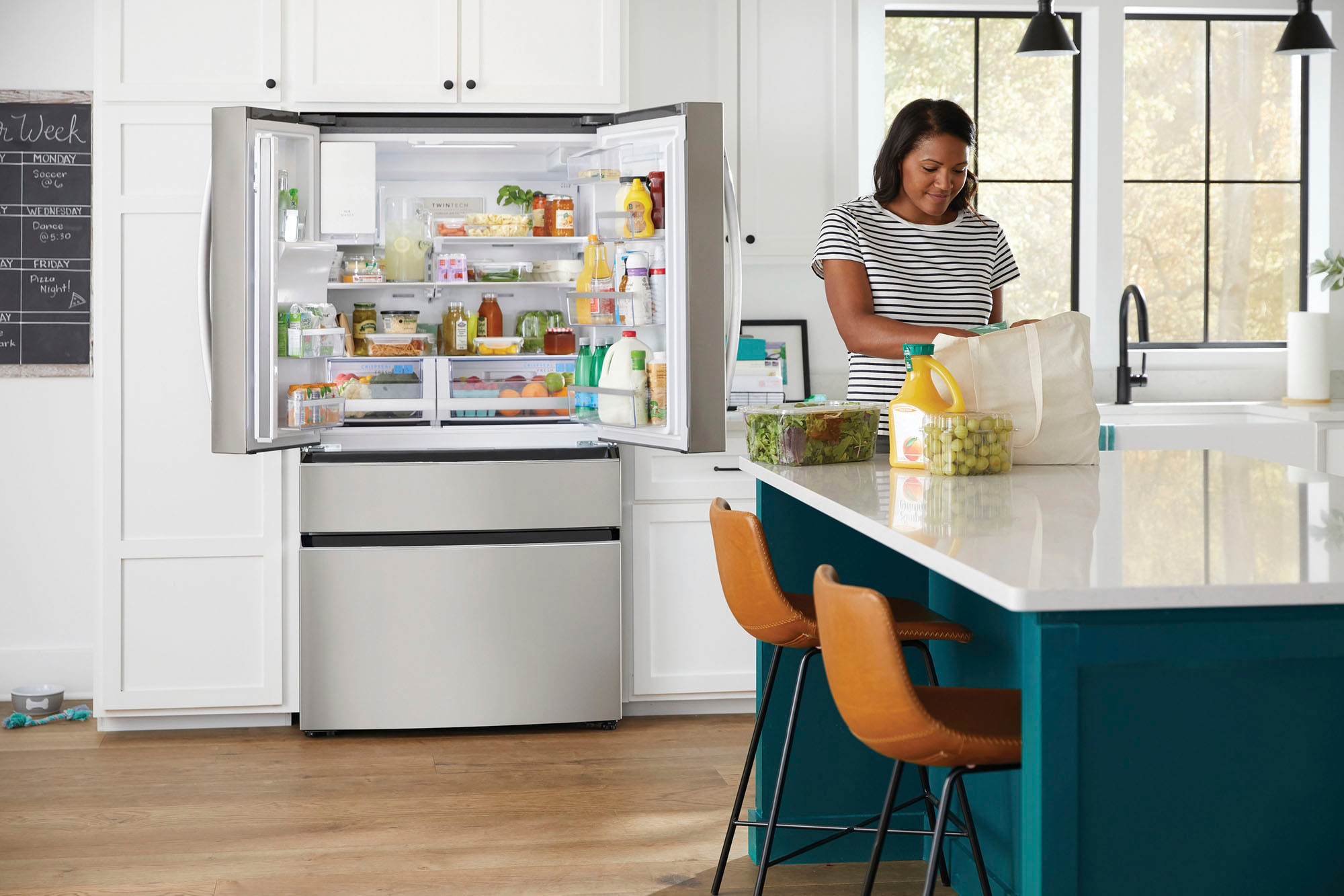 The Advantages of Upgrading to a Counter Depth Refrigerator